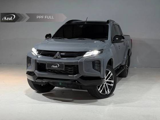 MITSUBISHI L200 TRITON 2.4 16V TURBO DIESEL SPORT HPE-S URBAN CD 4P 4X4 AUTOMÁTICO